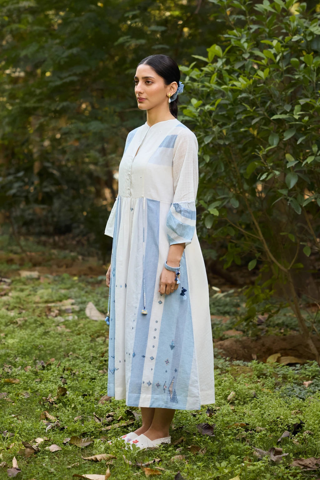 Kaaya Dress — White and blue patchwork Jamdani dress — side view | Sarron