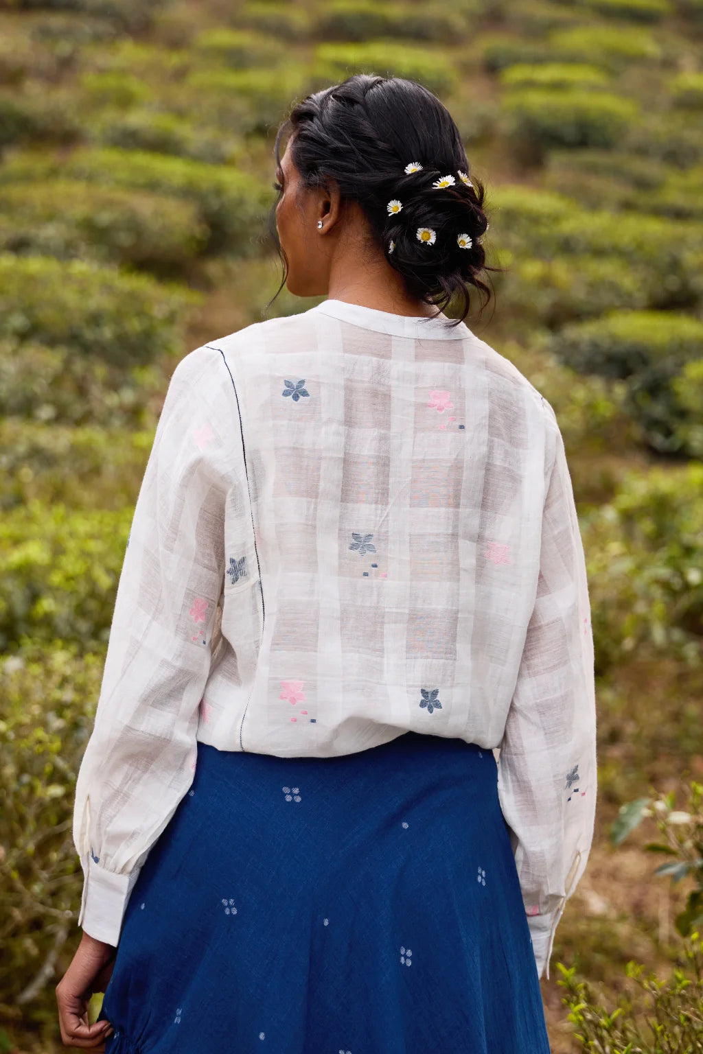 Neeltara Shirt