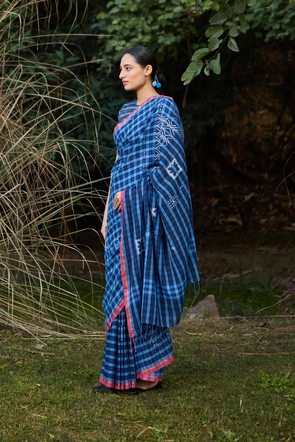 Nila-001 Saree