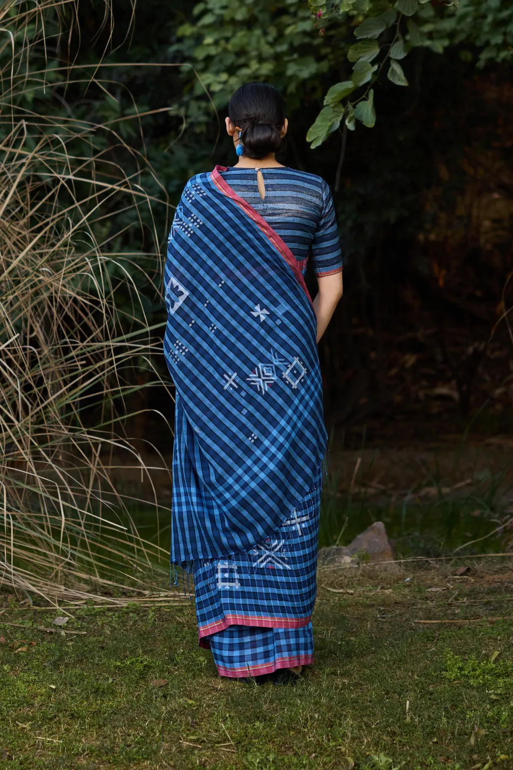 Nila-001 Saree