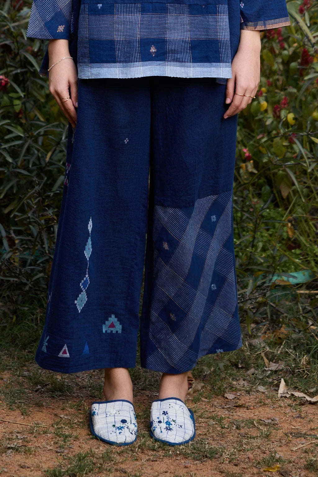 Vara Pant — jamdani silk cotton pant — front view | Sarron