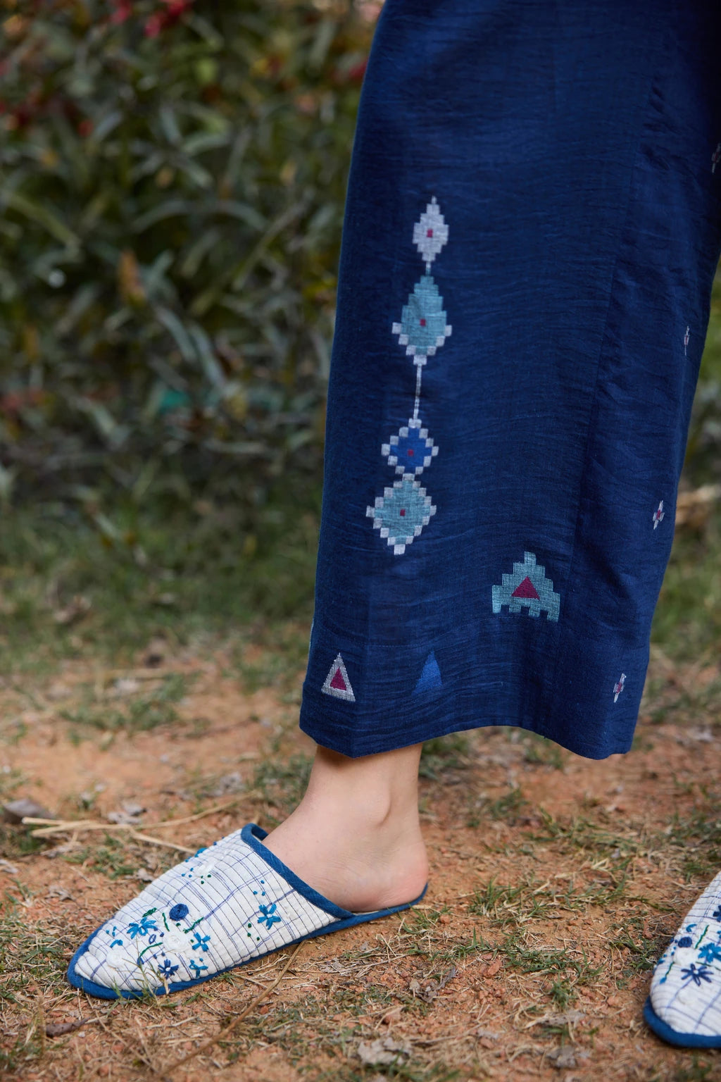 Vara Set — jamdani silk cotton set — fabric detail | Sarron
