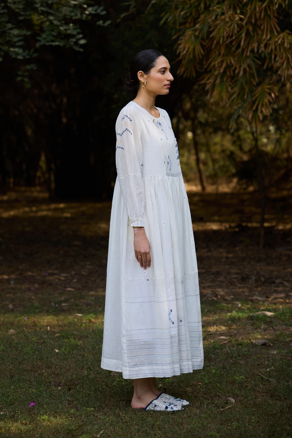 Ananta Dress — White cotton maxi patchwork Jamdani dress — side view | Sarron