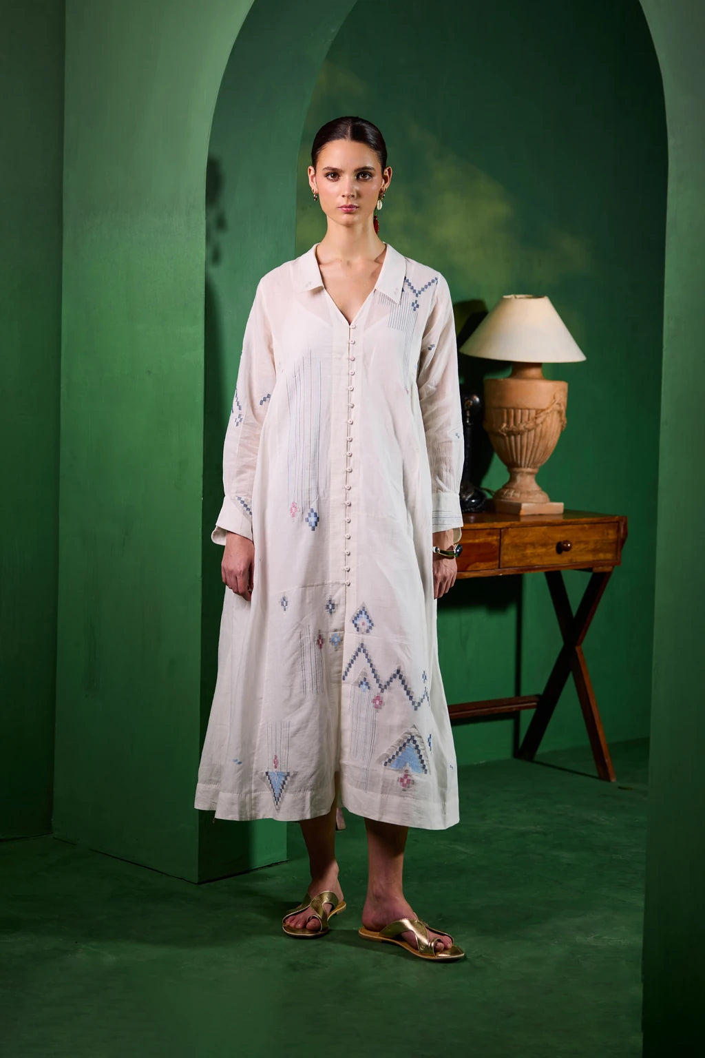 Anu Dress — Off-white handloom cotton Jamdani shirt dress — front view | Sarron