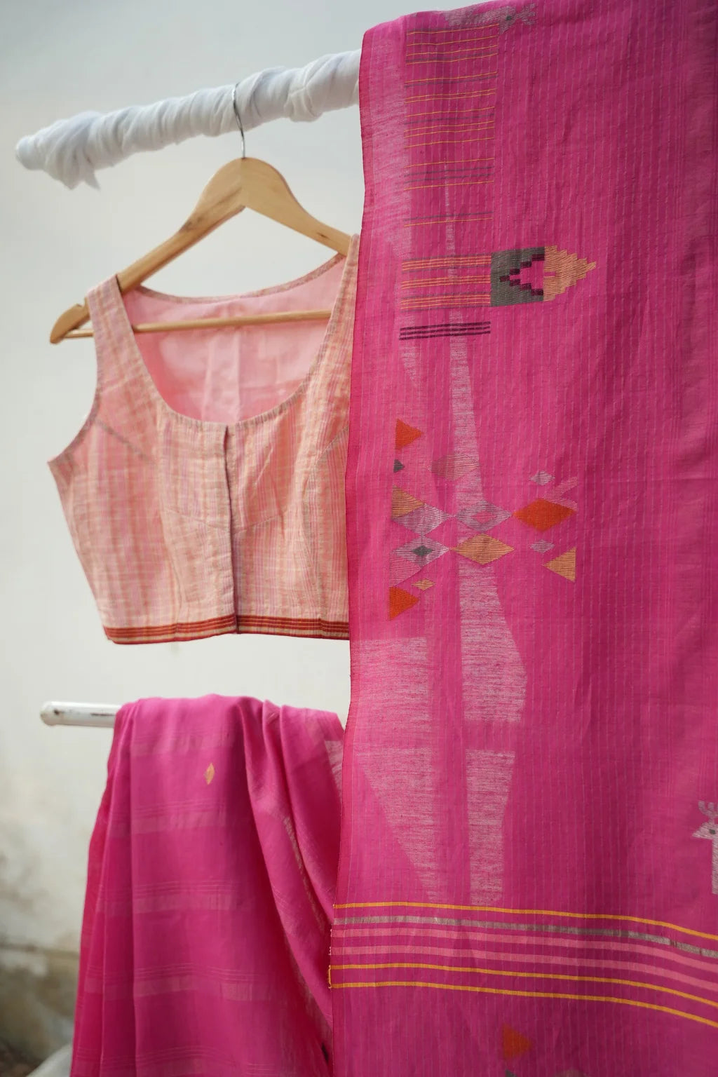 Gulabi-001 Saree