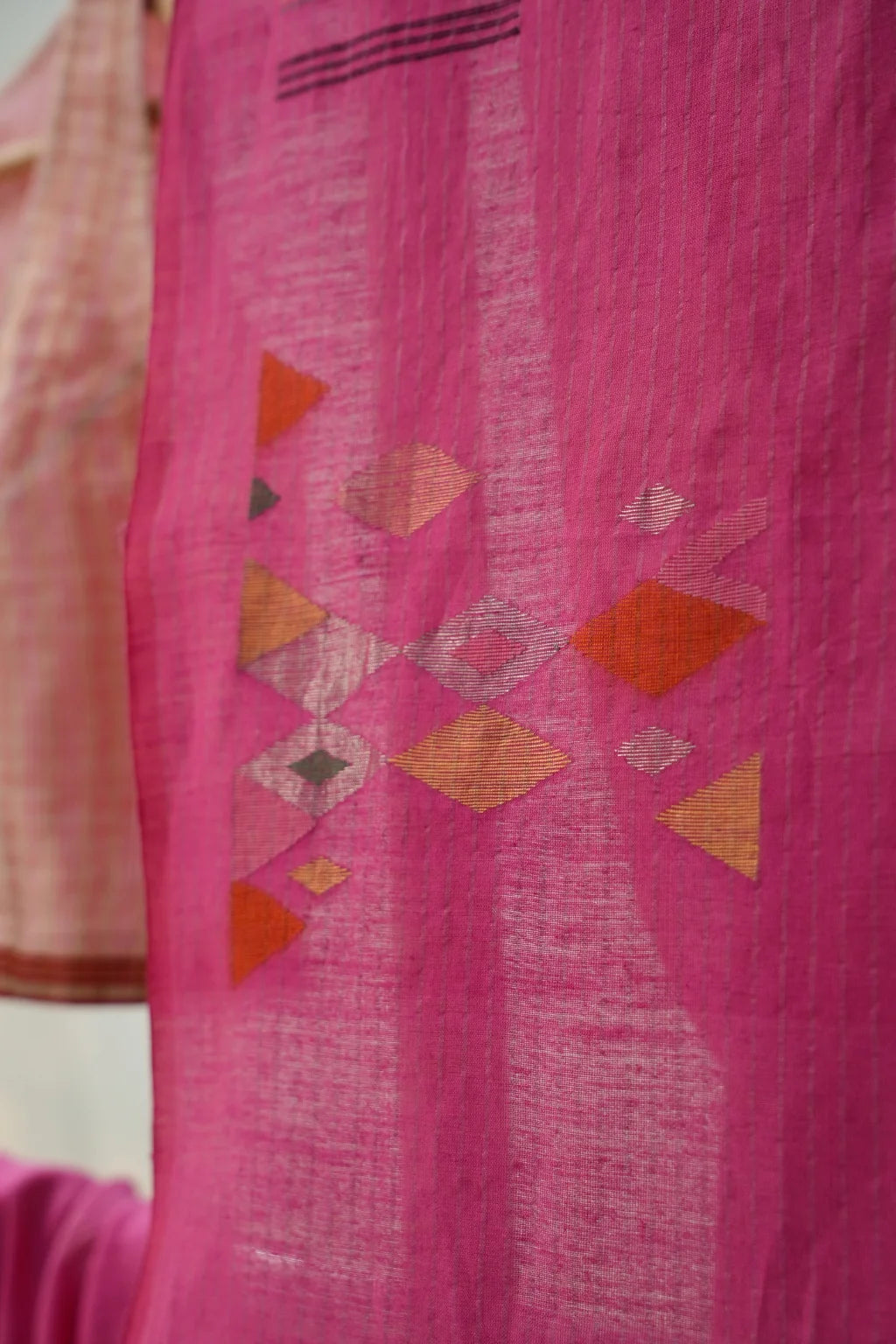Gulabi-001 Saree