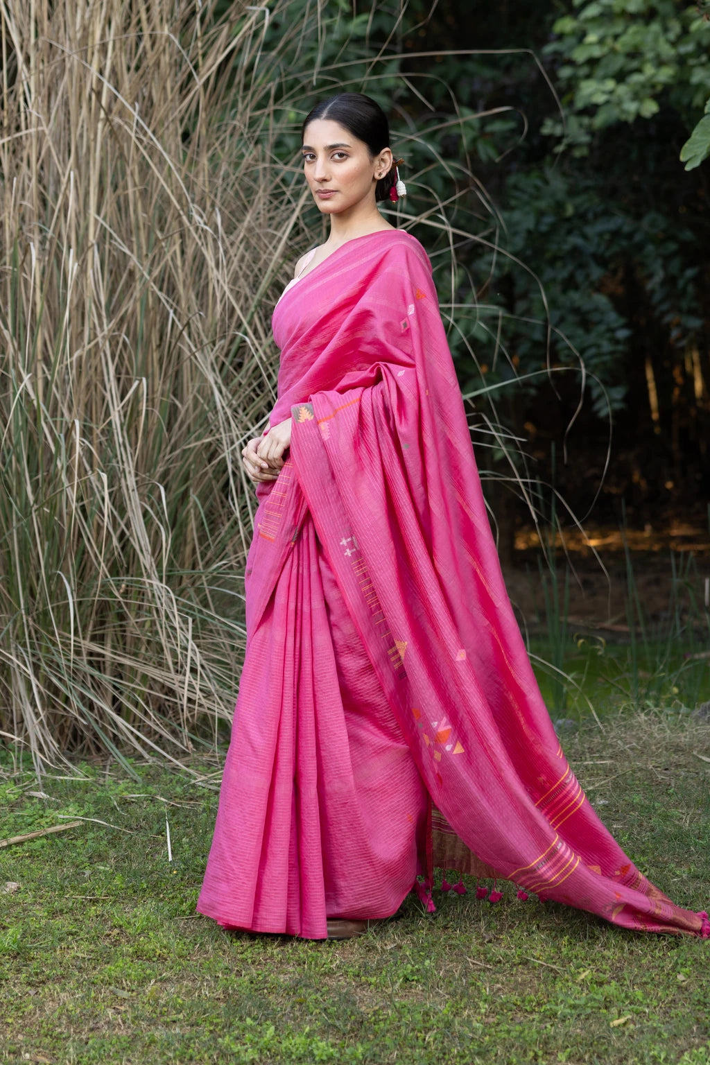 Gulabi-001 Saree