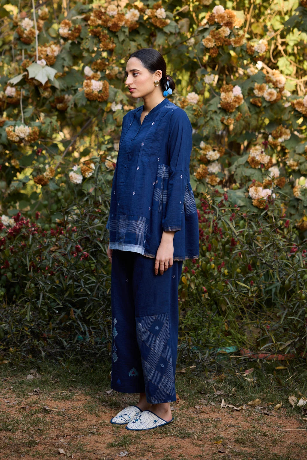 Vara Set — jamdani silk cotton set — angular view | Sarron